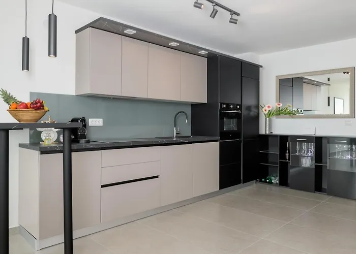 Liberty Hill 아파트 *